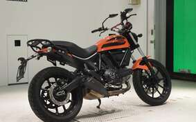 DUCATI SCRAMBLER SIXTY2 2016