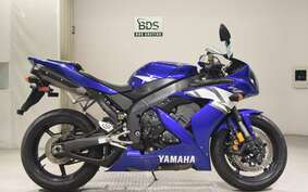 YAMAHA YZF-R1 2004