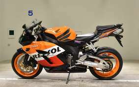 HONDA CBR1000RR 2005 SC57