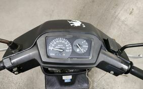 SUZUKI ADDRESS V100 CE11A