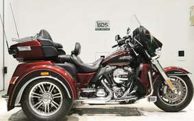 HARLEY FLHTCUTG TRIKE 2014 MAL