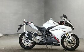 HONDA CBR250RR MC51