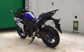 YAMAHA YZF-R25 A RG10J