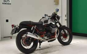 MOTO GUZZI V7 RACER 2015