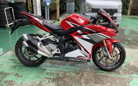 HONDA CBR250RR MC51