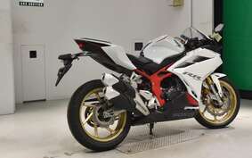 HONDA CBR250RR A MC51