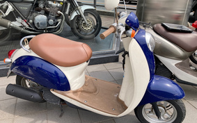 HONDA CREA SCOOPY AF55