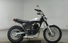 YAMAHA TW125 DE01