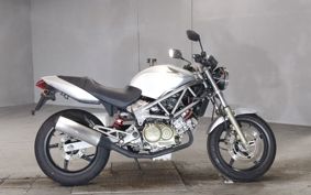 HONDA VTR 250 MC33
