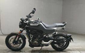 HUSQVARNA スヴァルトピレン401 2020 JUJ