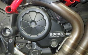 DUCATI DIAVEL Carbon 2013