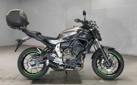 YAMAHA MT-07 2015 RM07J