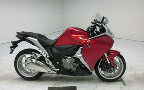 HONDA VFR1200F DCT 2011 SC63