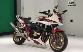 HONDA CB1300SB SUPER BOLDOR A 2006 SC54