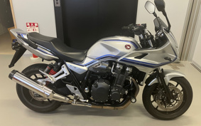 HONDA CB1300 SUPER  BOL DOR ABS 2024 SC54