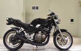 SUZUKI BANDIT 250 GJ74A