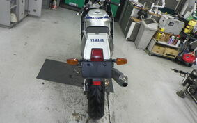 YAMAHA FZR250 2KR