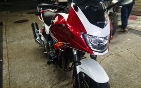 HONDA CB400 SUPER BOLDOR 2017 NC42