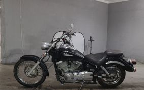 YAMAHA DRAGSTAR 250 VG02J