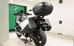 HONDA X-ADV 750 2022 RH10