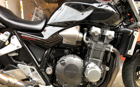 HONDA CB1300SF SUPER FOUR 2011 SC54