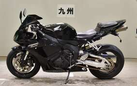 HONDA CBR1000RR 2006 SC57