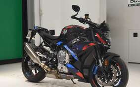 BMW M1000R 2024