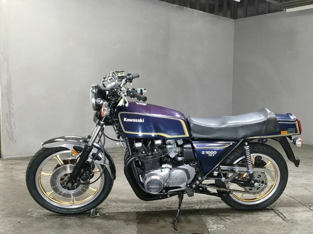 大人気シリーズの-AWASAKI KZ1000MK2 ルミナスネイビー•ブルー