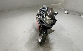 SUZUKI GSX-R1000 2001 GT74A