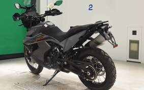 KTM 890 ADVENTURE	 2023 TS640