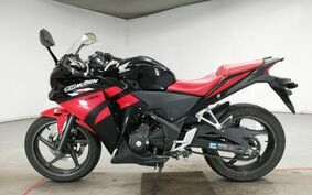 HONDA CBR250R MC41