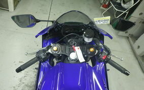 YAMAHA YZF-R7 2023 RM39J