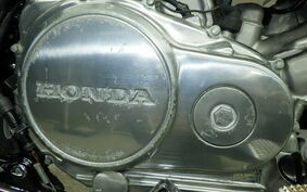 HONDA V45 MAGNA 1987 RC28