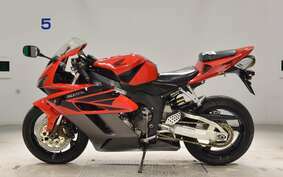 HONDA CBR1000RR 2004 SC57