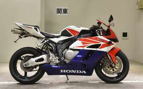 HONDA CBR1000RR 2004 SC57