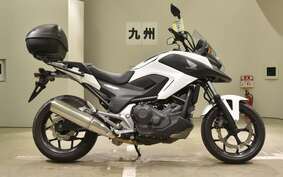 HONDA NC750X 2017 RC72