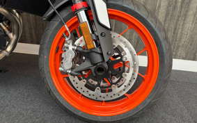 KTM 890 DUKE GP TU940