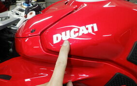 DUCATI PANIGALE V4 S 2021 1D00A