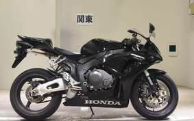 HONDA CBR1000RR 2006 SC57