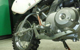 HONDA XR70R DE02