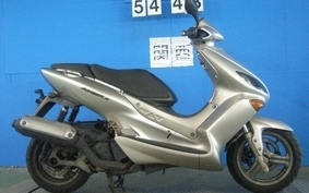 YAMAHA MAXTER 125 2001 SE05