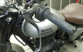 ROYAL ENFIELD CLASSIC 2022