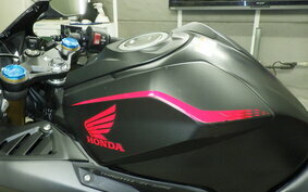 HONDA CBR250RR A MC51