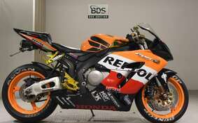 HONDA CBR1000RR 2005 SC57