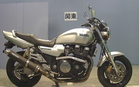 YAMAHA XJR1200 1995 4KG