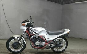 HONDA VT250F MC08