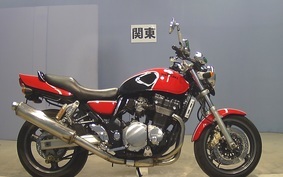 SUZUKI INAZUMA 1200 (GSX1200) 1998 GV76A