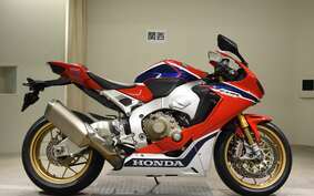 HONDA CBR1000RR GEN 3 SPECIAL EDITION 2017 SC77