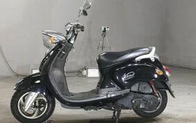 YAMAHA VINO 125 SE24