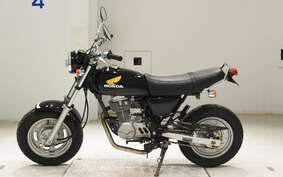 HONDA APE 100 HC07